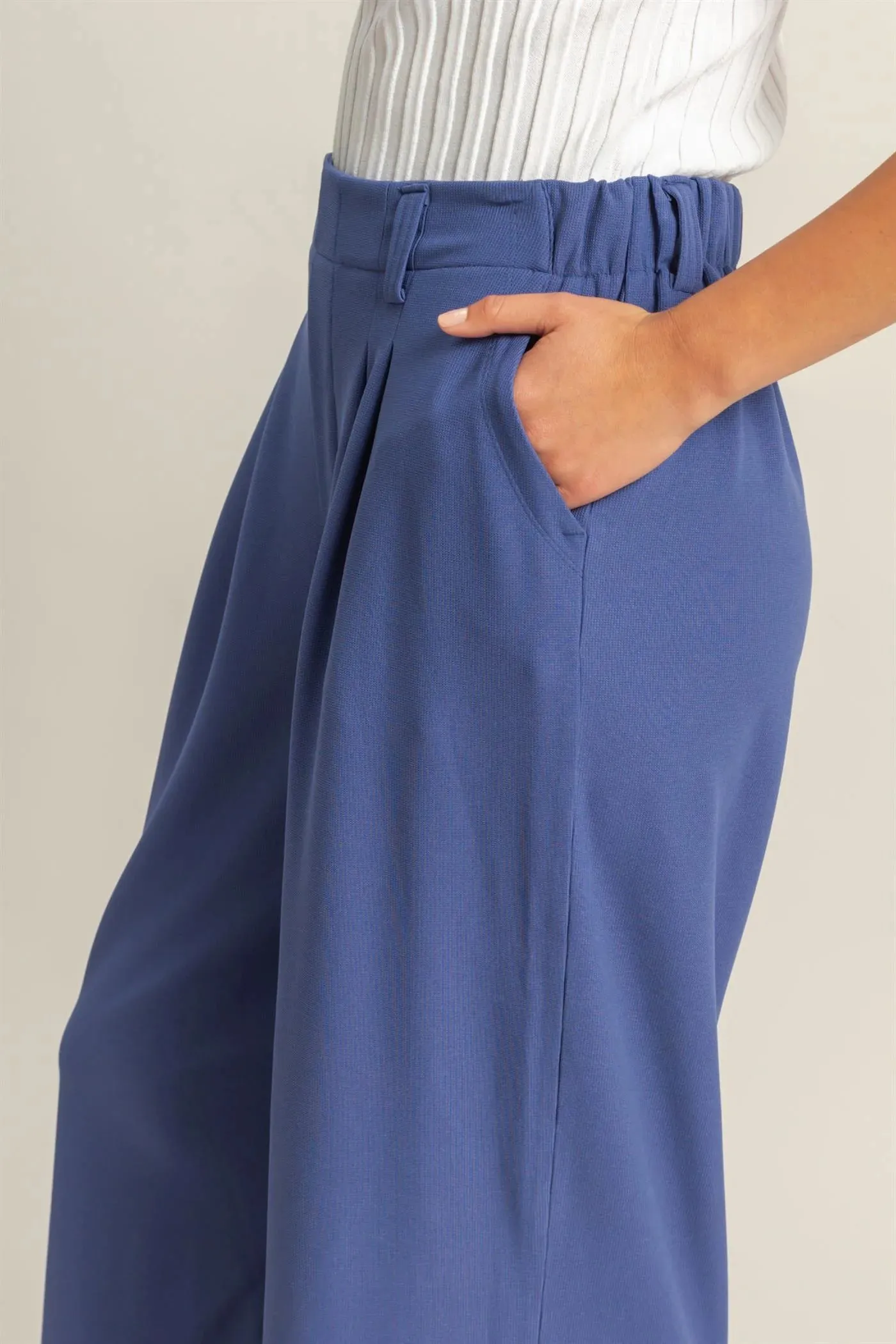 Chic High-Waisted Pleated Pants