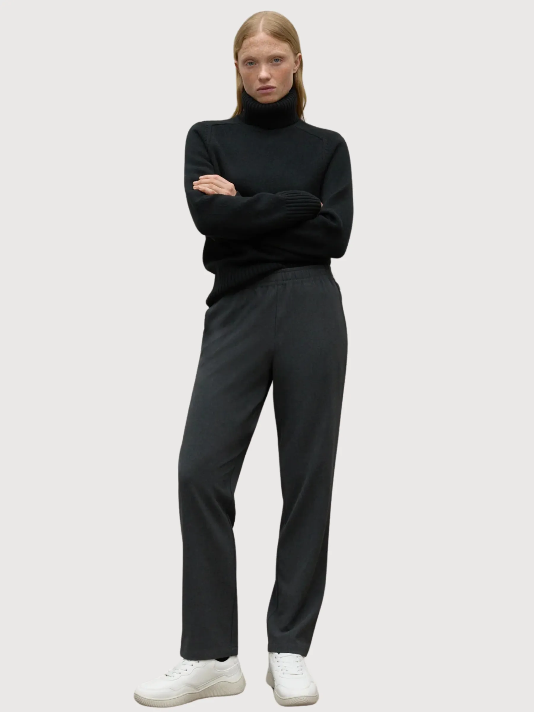 Gaya Dark Grey Woman Trousers | Ecoalf