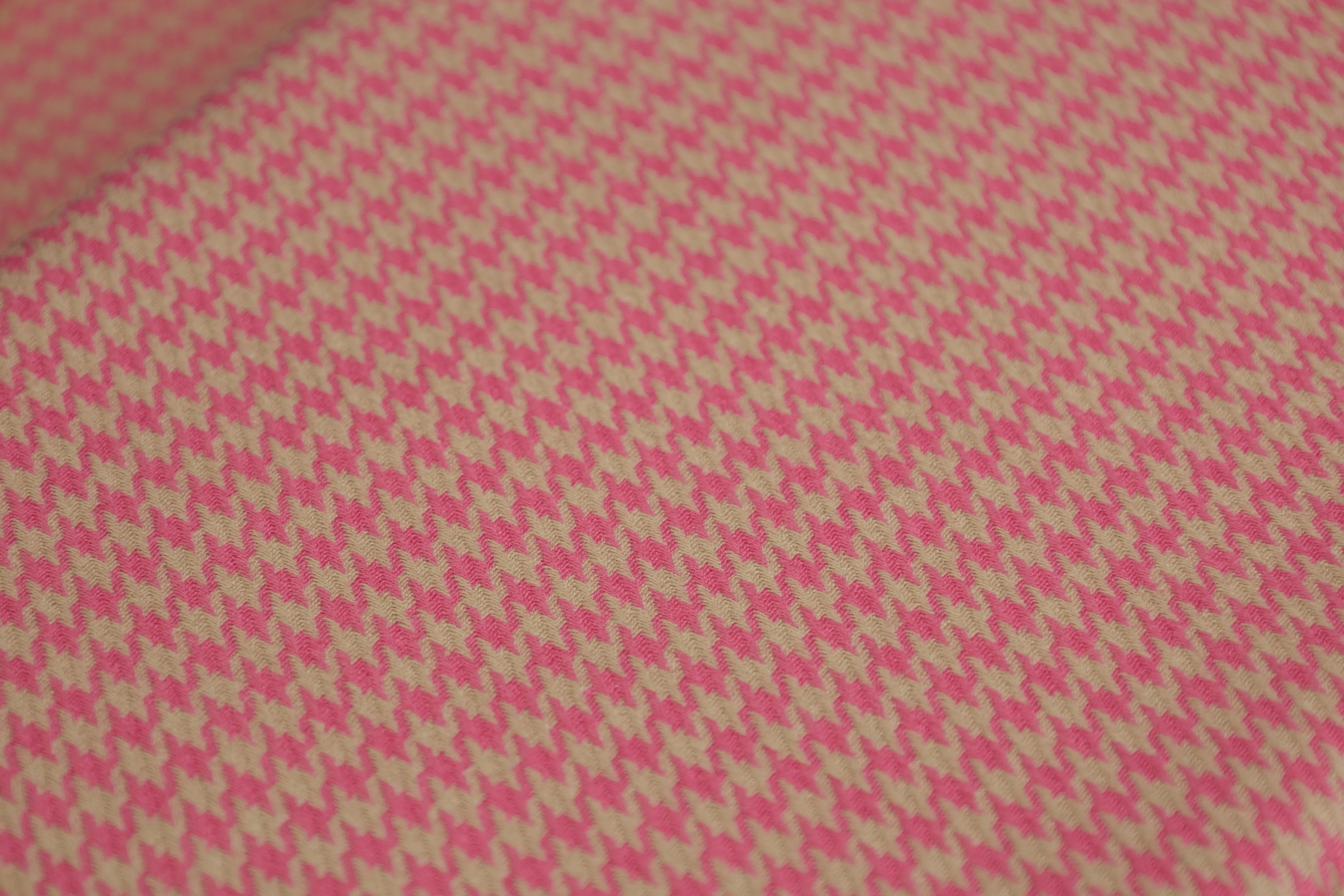 Houndstooth Italian Wool Suiting - Pink / Tan