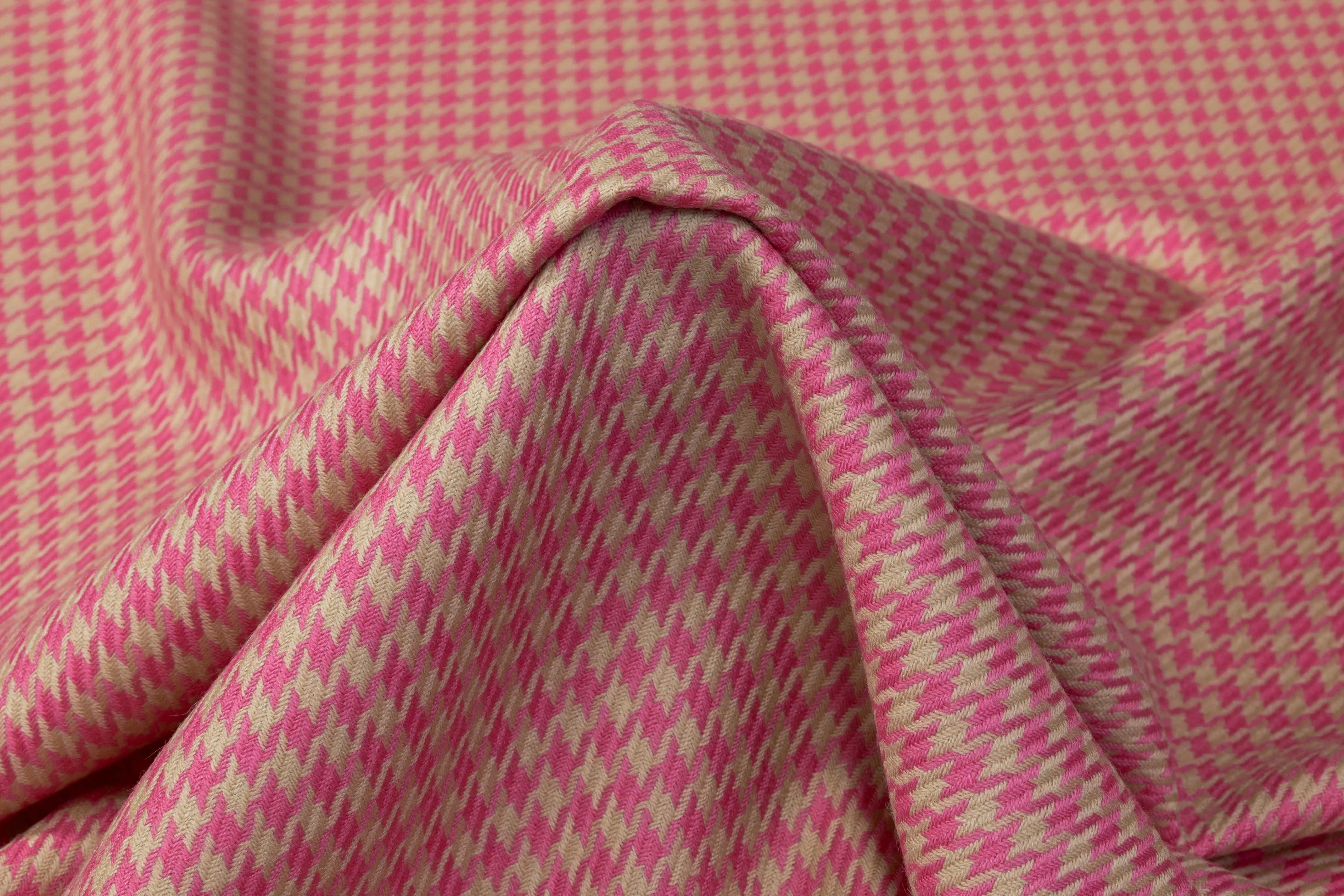 Houndstooth Italian Wool Suiting - Pink / Tan
