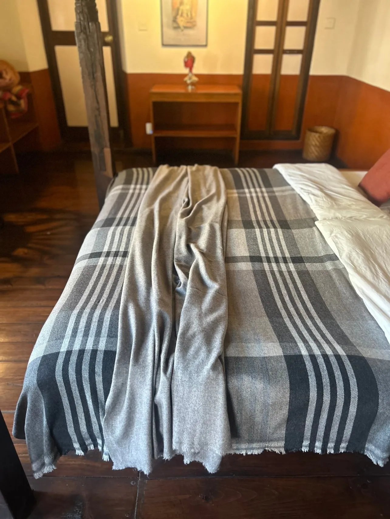Light Weight Mixed Wool Blanket