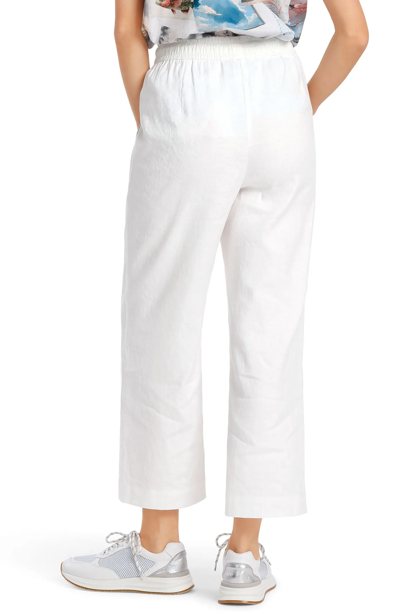 Marc Cain Sports WS 81.47 W03 100 White Cropped Drawstring Trousers