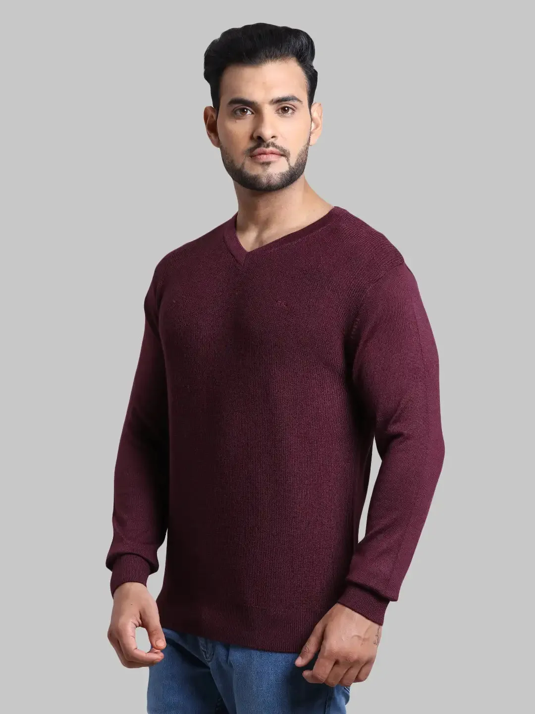 Men Maroon Tailored Fit Structure Acrylic Wool Blend Full Sleeve V Neck Collar Sweaters