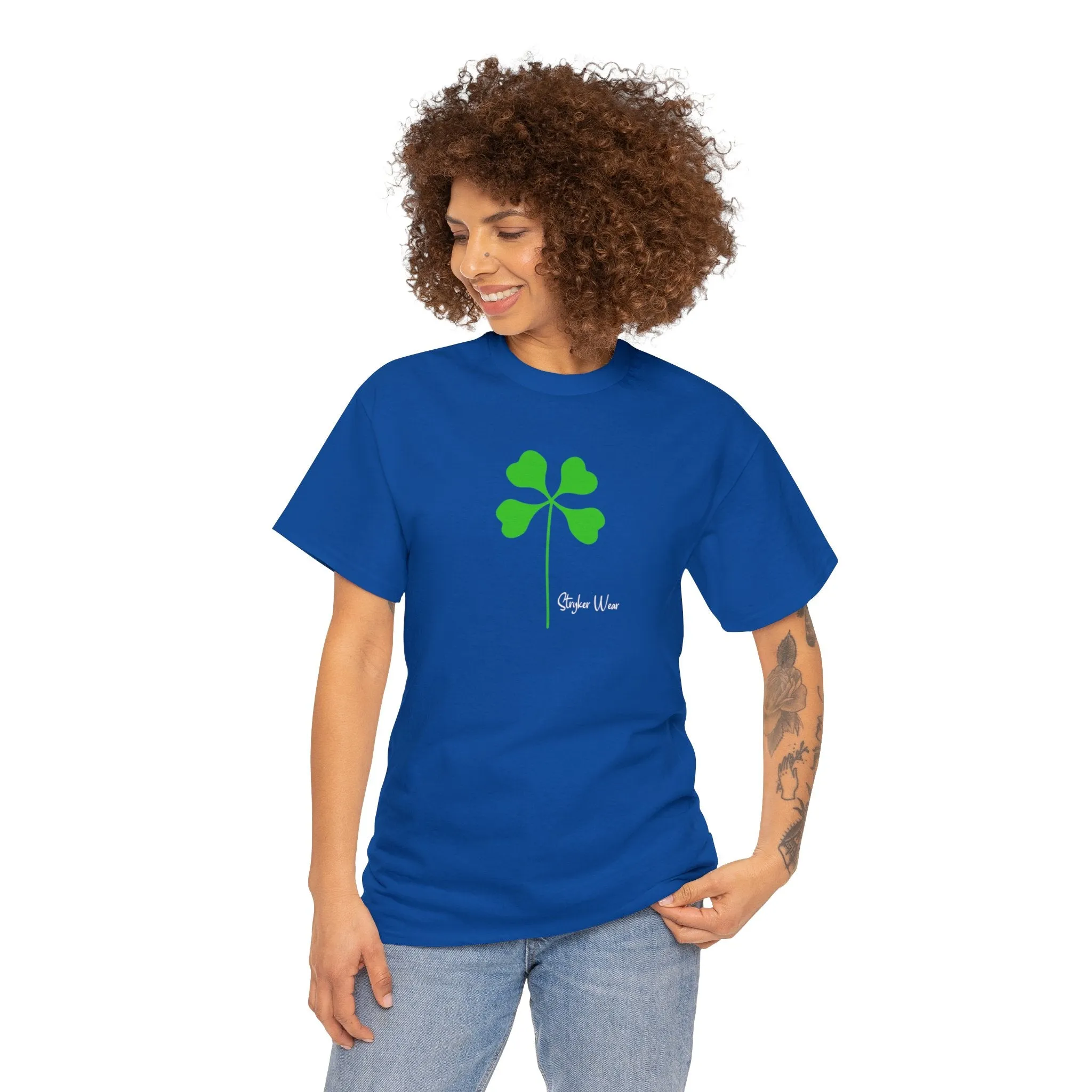 Simple Green Clover | Unisex Heavy Cotton Tee
